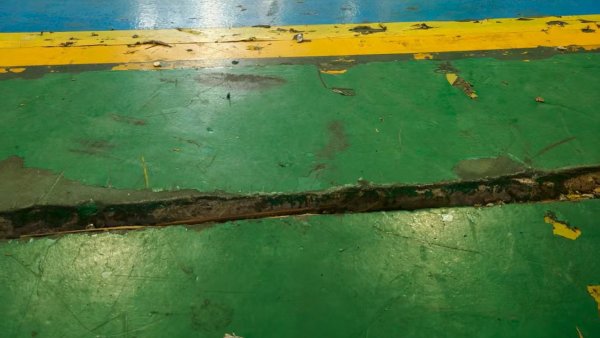 厂房地基下沉地面开裂